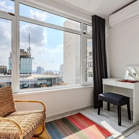 Bright Spacious New 4bd2bath Home! #331 * Istanbul