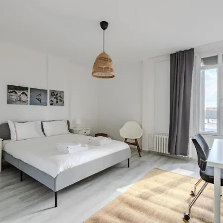 Bright Spacious New 4bd2bath Home! #331 Istanbul