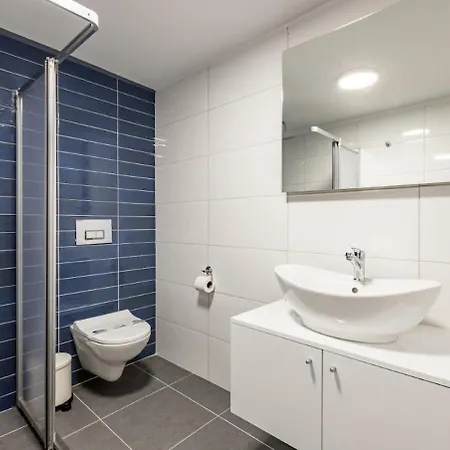 Bright Spacious New 4bd2bath Home! #331 Διαμέρισμα