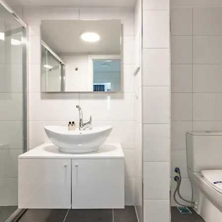 アパート Bright Spacious New 4bd2bath Home! #331 *